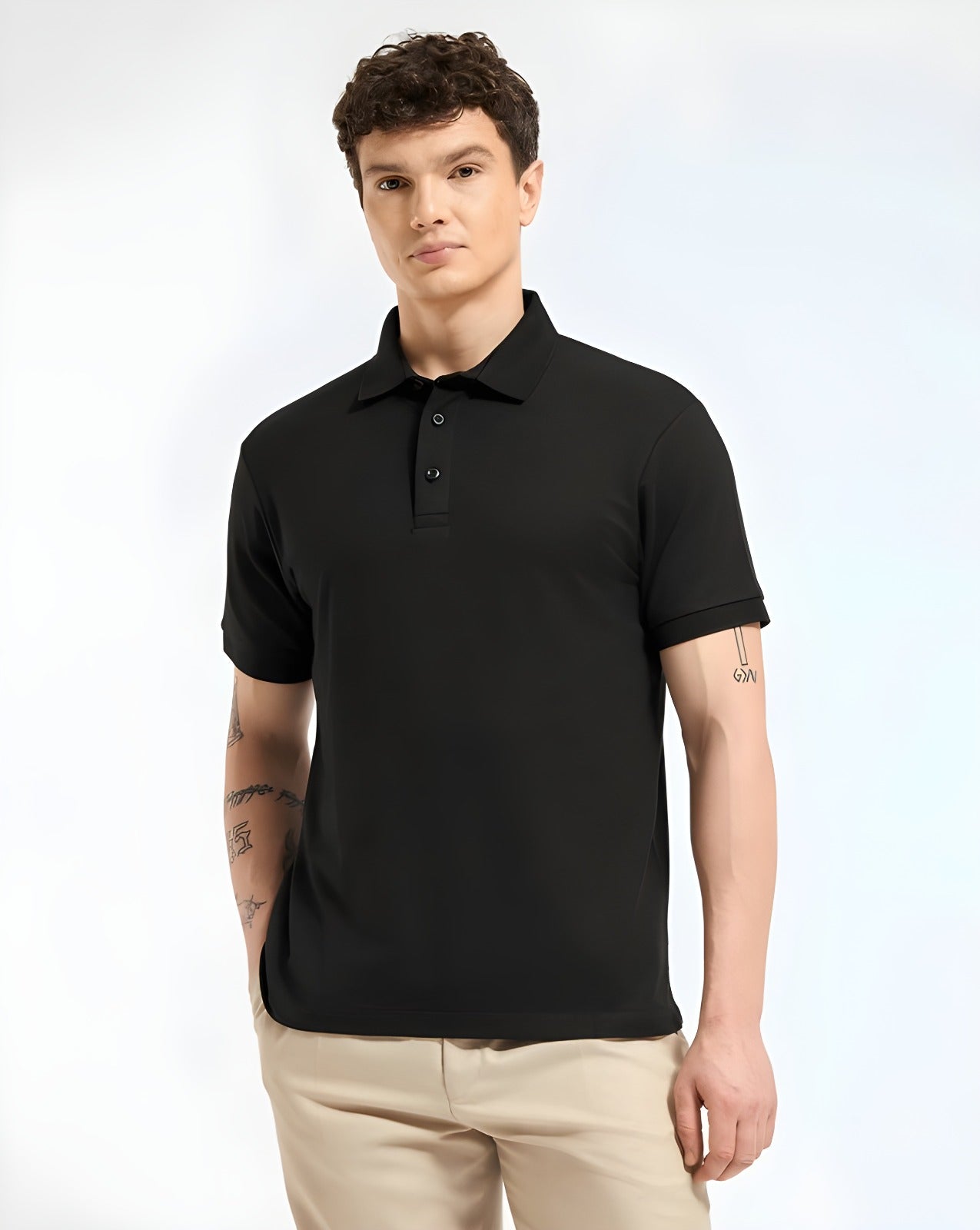 Men's Solid T-shirt: Black
